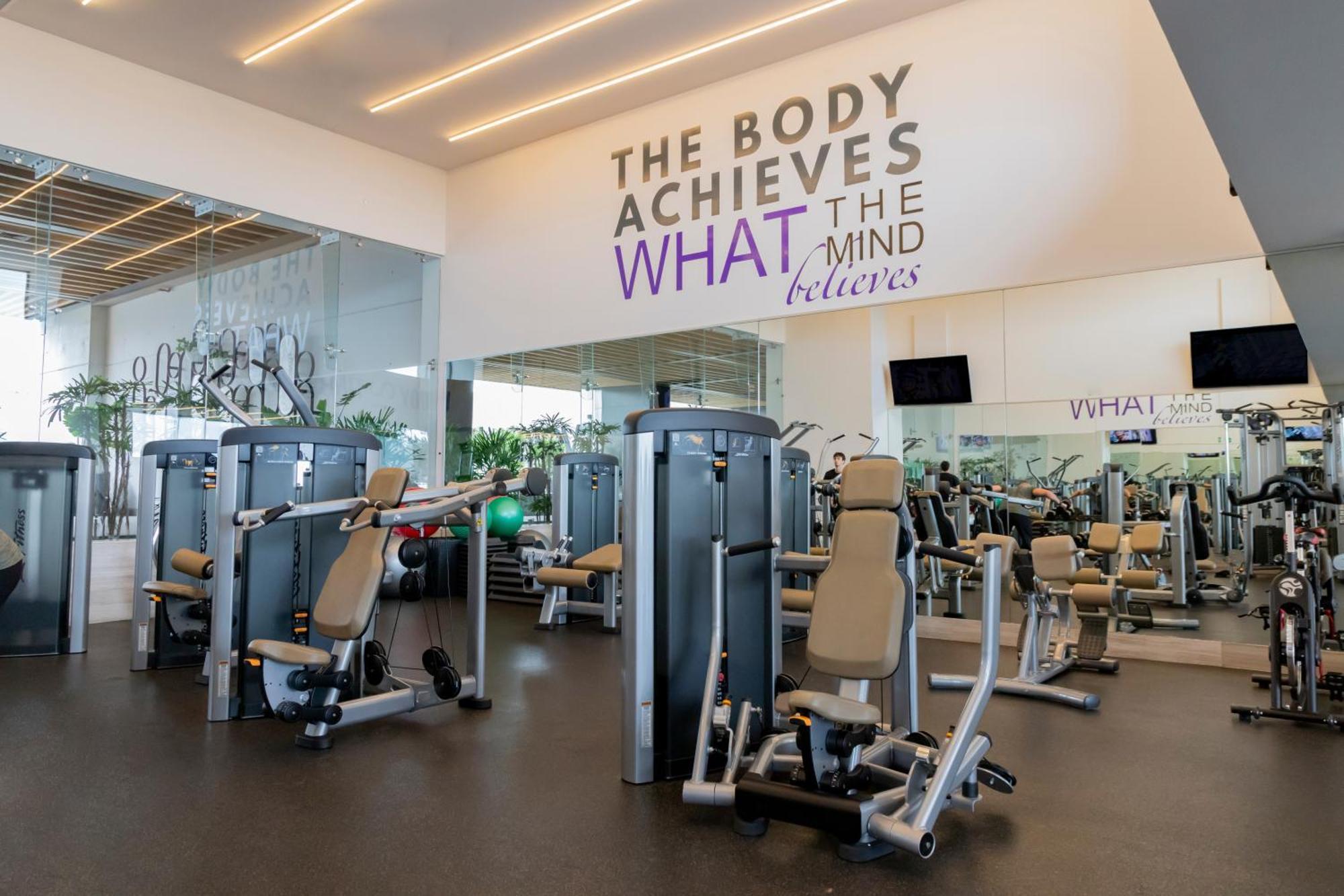 Отель Hyatt Regency Andares Guadalajara Сапопан Экстерьер фото The gym at the hotel